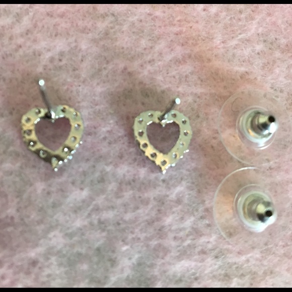 Heart CZ Earrings set in Sterling NWOT Stunning! - Picture 6 of 8